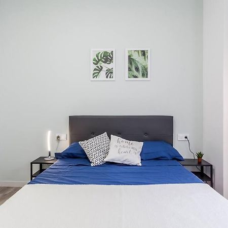 Apartamento Nuevo Cerca De La Playa Y Del Centro バレンシア エクステリア 写真