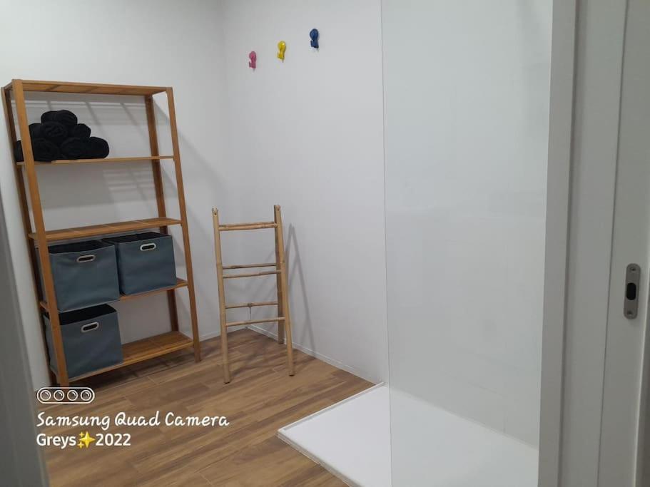 Apartamento Nuevo Cerca De La Playa Y Del Centro バレンシア エクステリア 写真