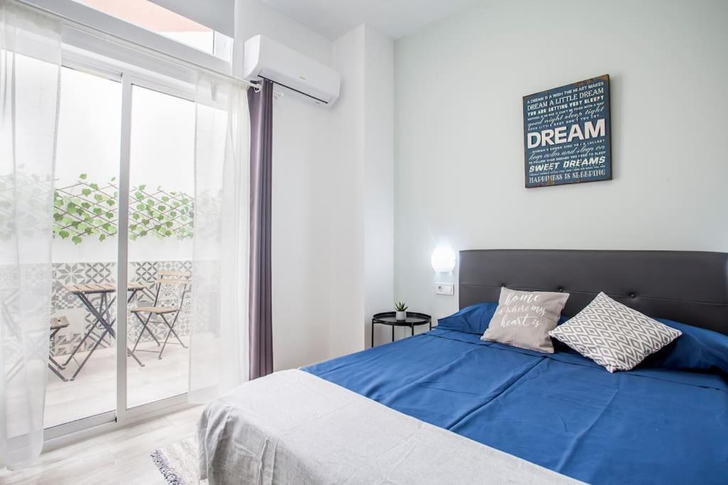 Apartamento Nuevo Cerca De La Playa Y Del Centro バレンシア エクステリア 写真